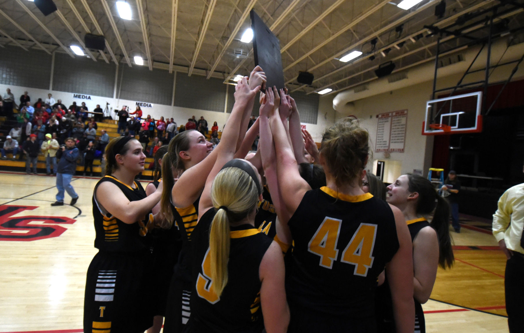 BKO Arthur Tuscola Girls Basketball 97 02.09.17.JPG